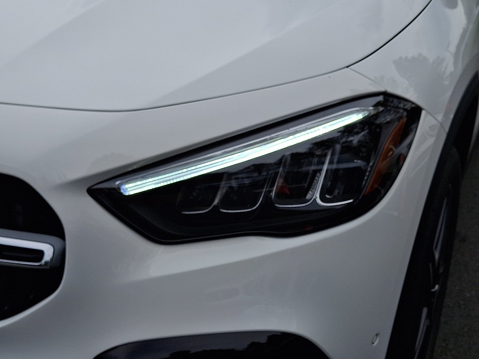 New 2026 Polar White Mercedes-Benz GLA 250 image 30