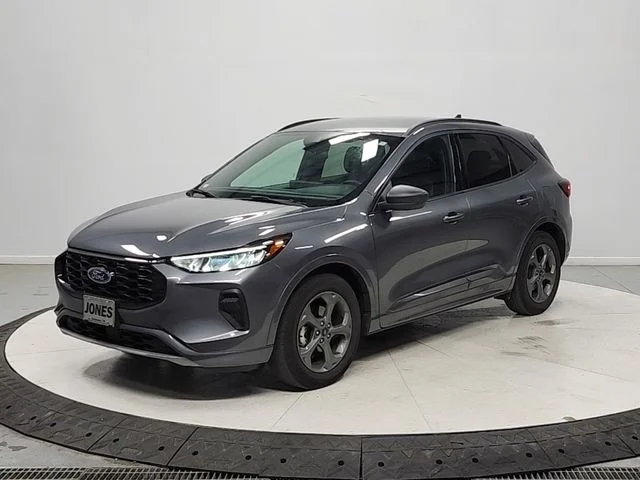 Used 2024 Gray Ford ST-Line image 3