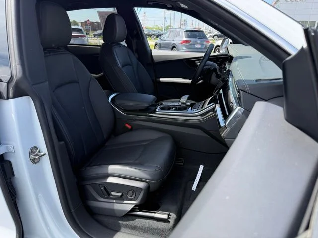 Used 2025 White Audi 55 Premium Plus image 24