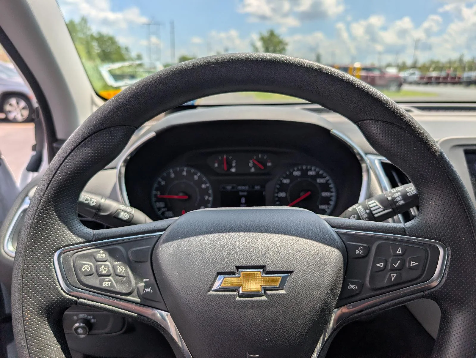Used 2024 Summit White Chevrolet LS image 10