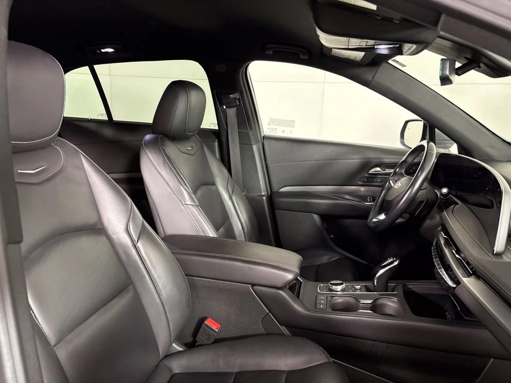 Used 2024 Silver Cadillac Premium Luxury image 22