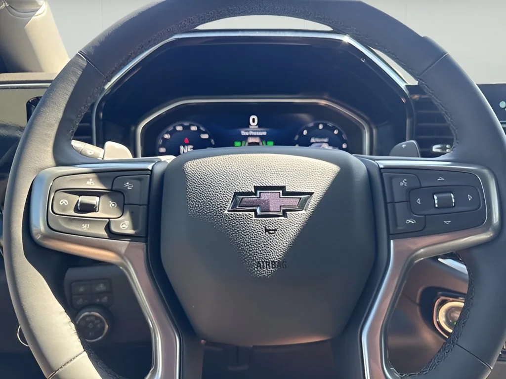 New 2026 Summit White Chevrolet RST image 32