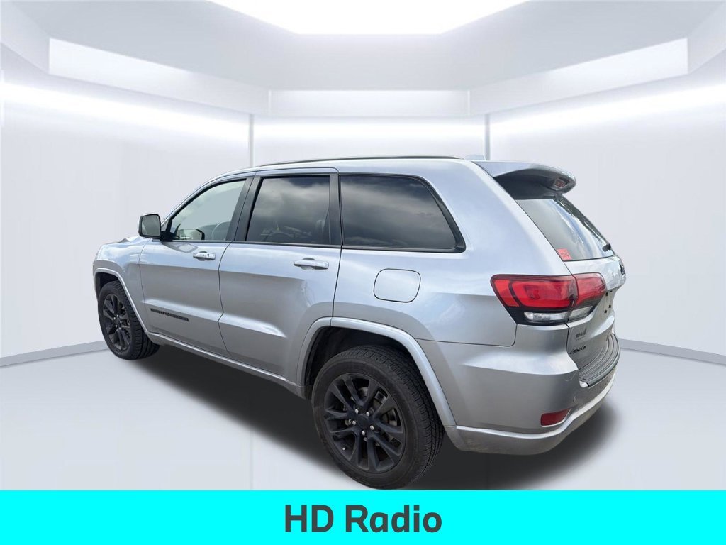 Used 2021 Silver Jeep Laredo X image 15