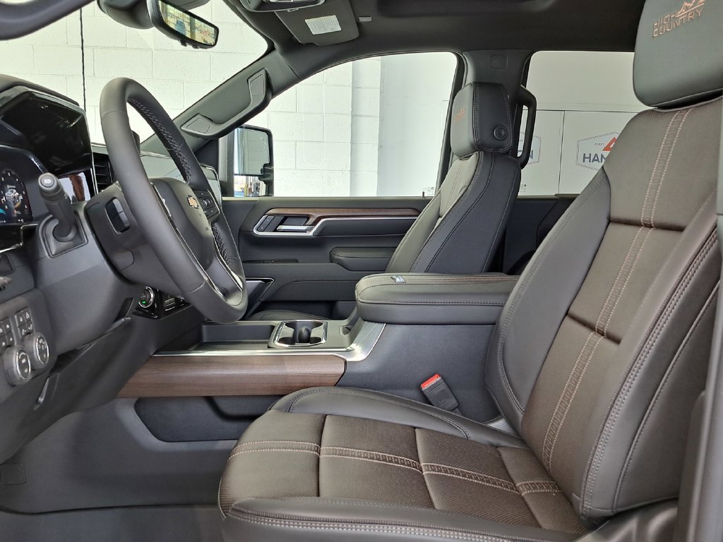 2026 Chevrolet Silverado 2500 HD High Country - Photo 12