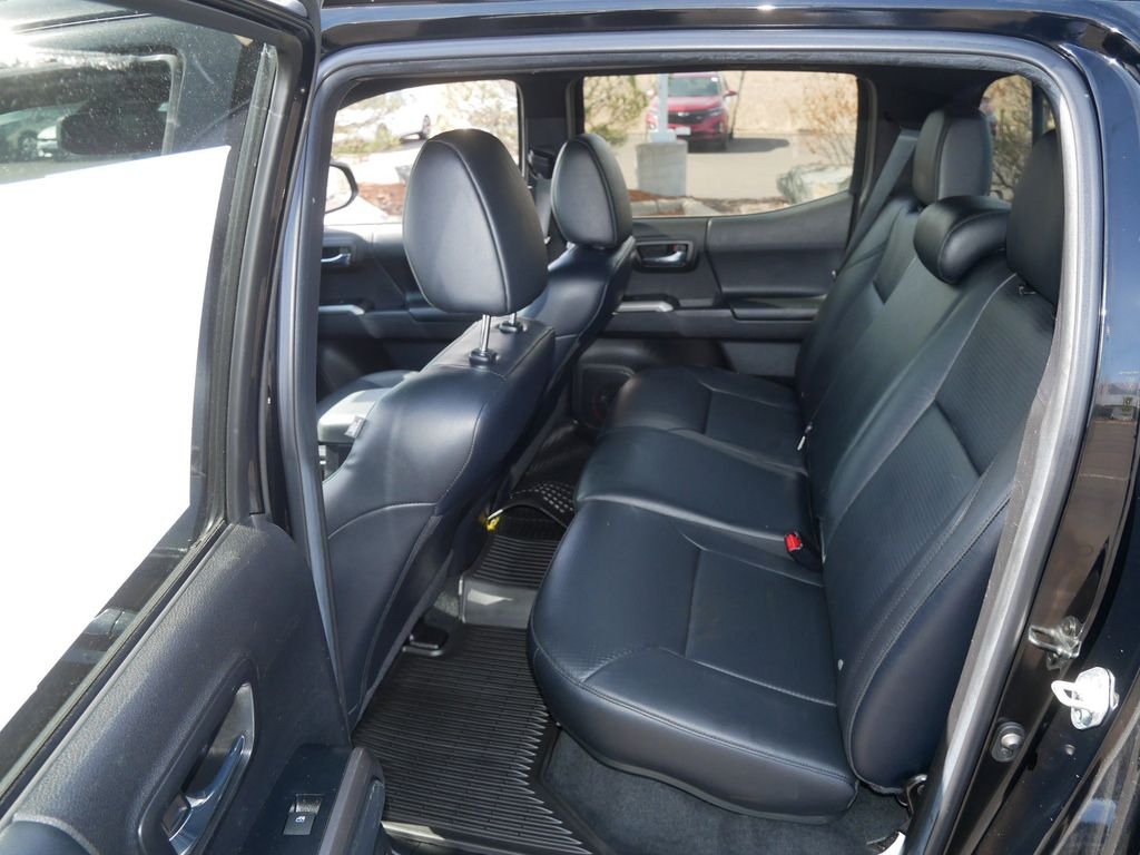 2023 Toyota Tacoma Limited - Photo 12