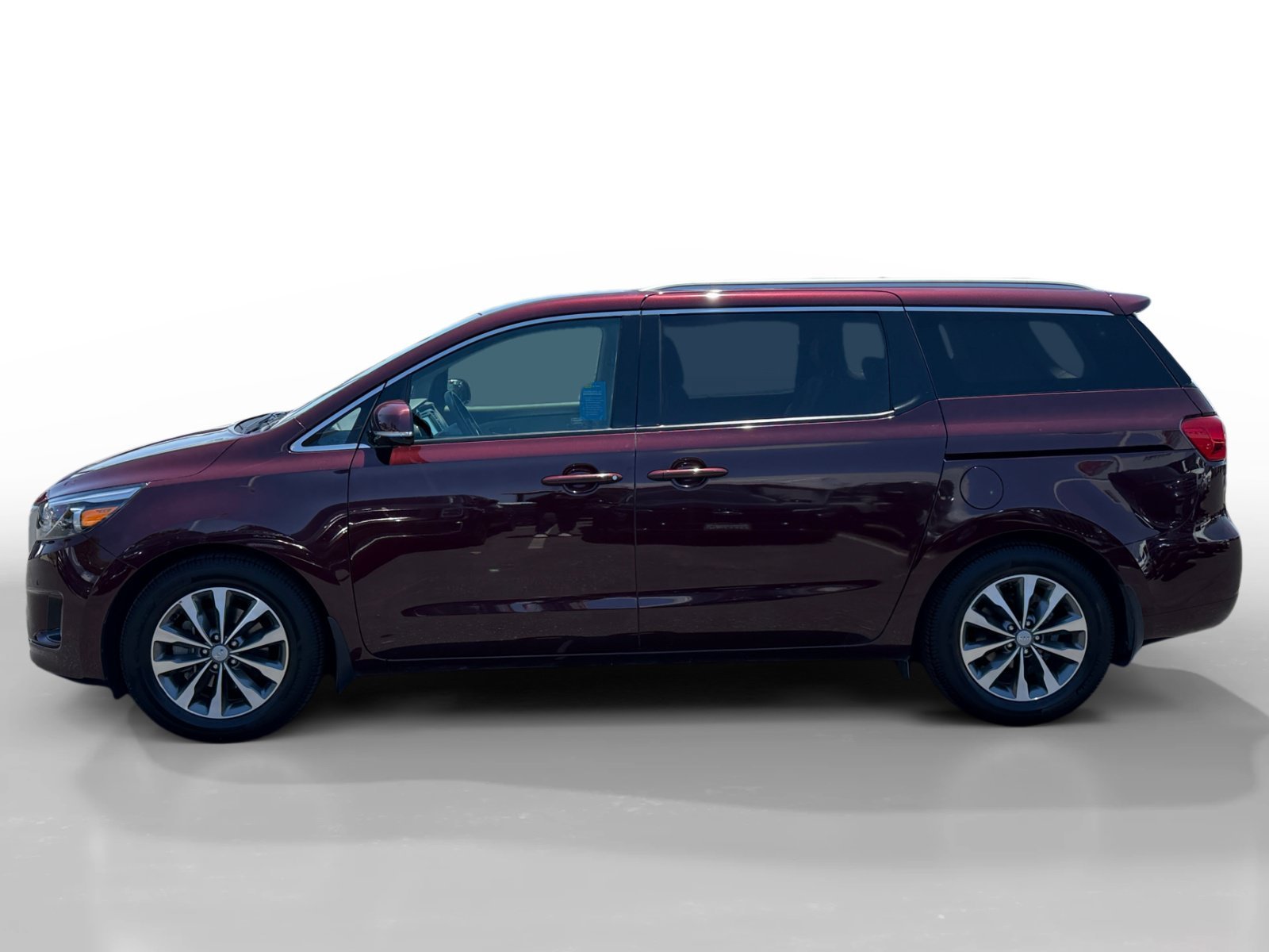 Used 2016 Venetian Red Pearl Kia SX image 2