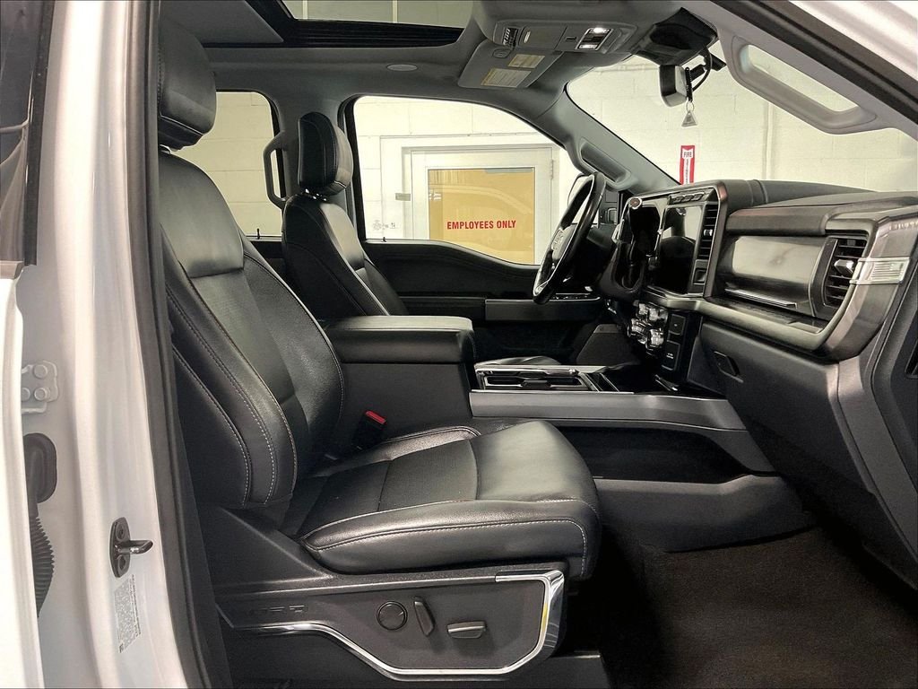 Used 2023 White Ford Lariat image 11