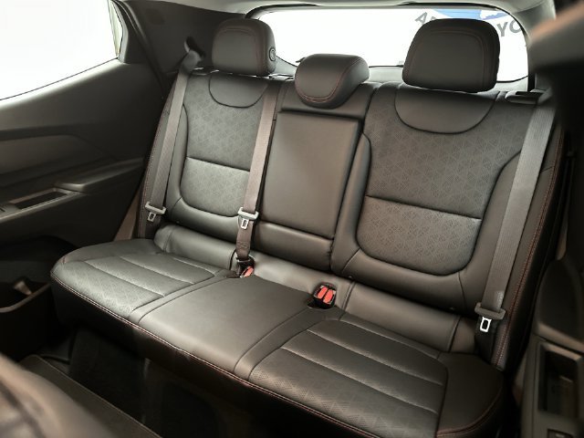 2027 Chevrolet Bolt RS - Photo 27