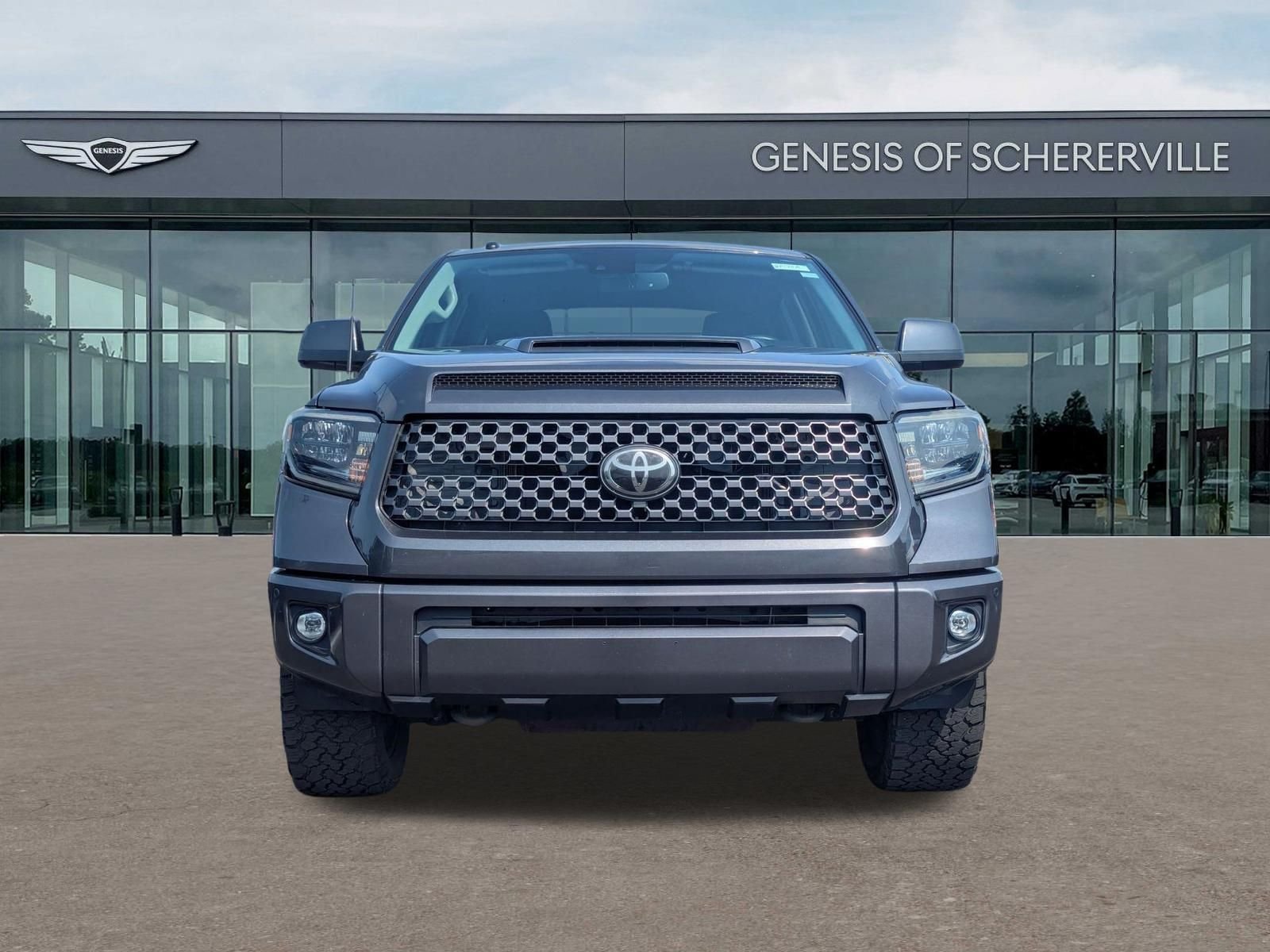 Used 2019 Gray Toyota SR5 image 3