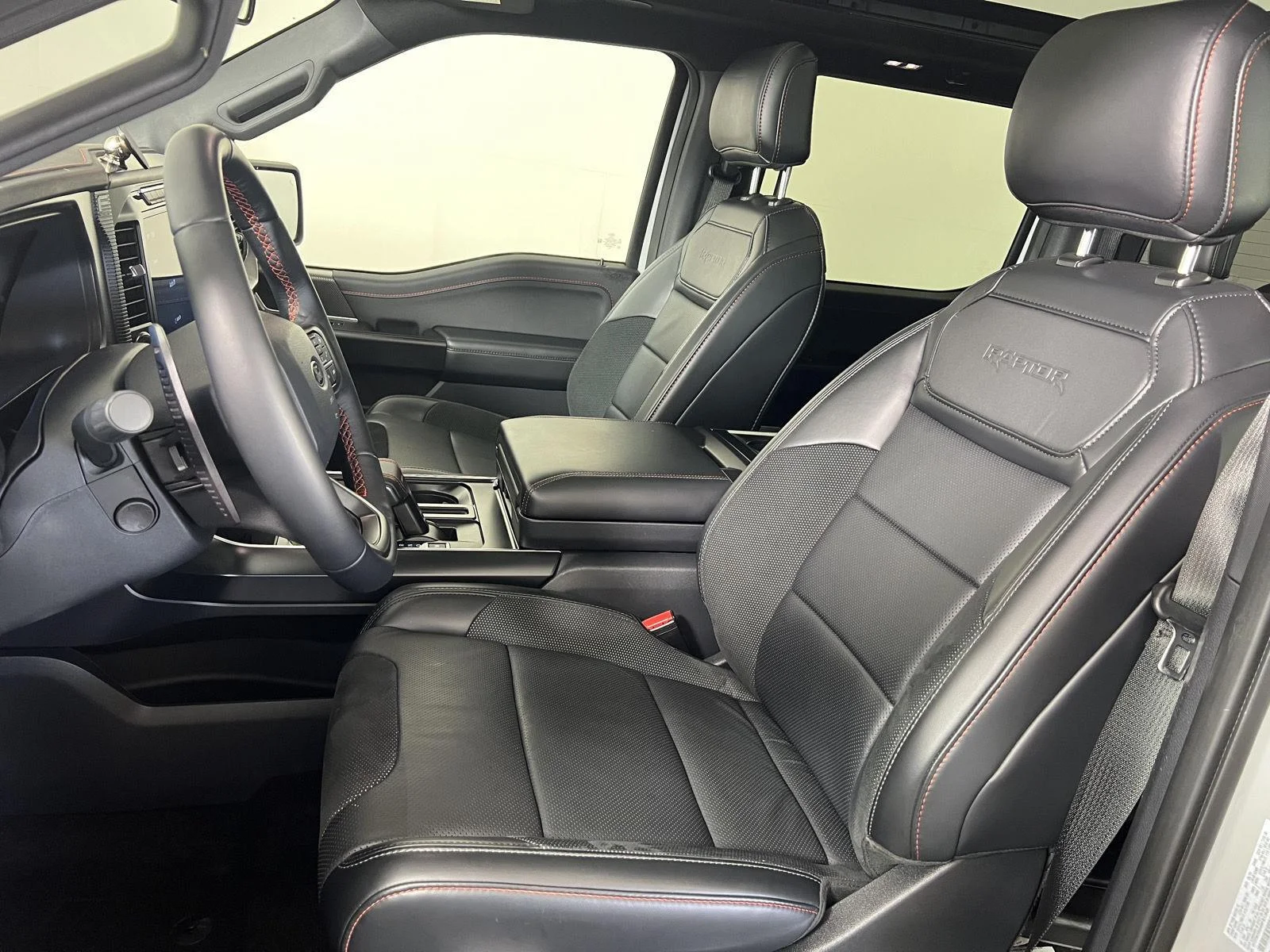 Used 2024 Gy Ford Raptor image 5