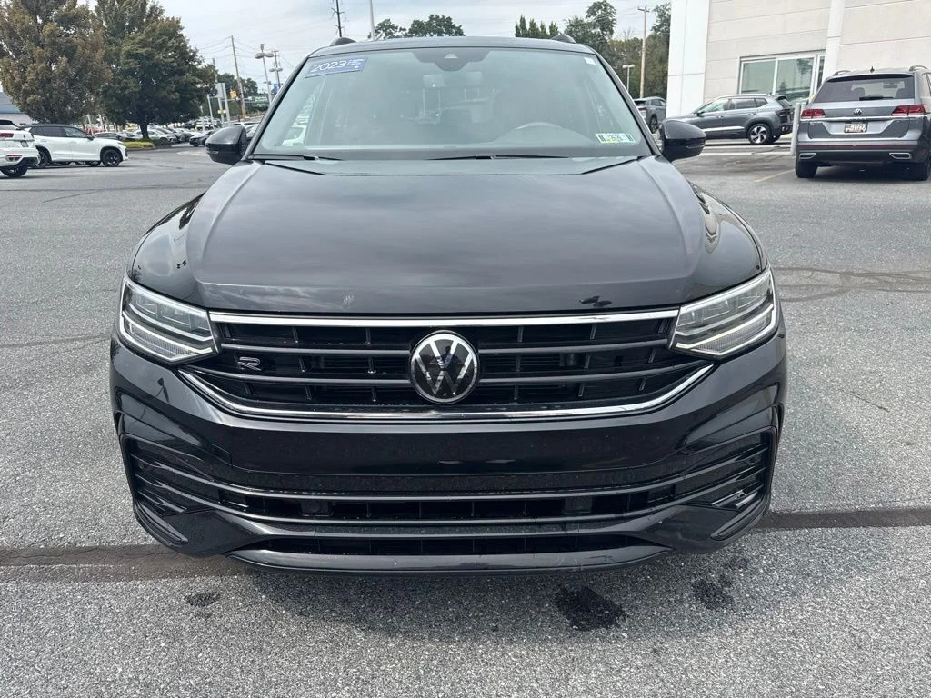 Certified Used 2023 Deep Black Pearl Volkswagen 2.0T SE R-Line Black image 6