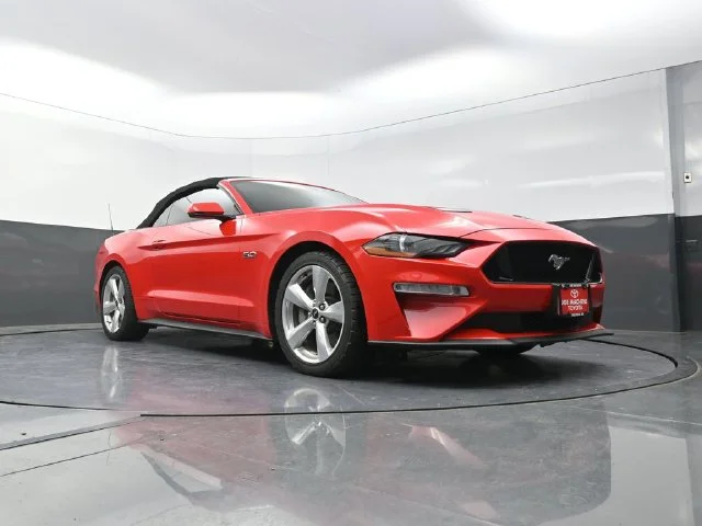 Used 2018 Red Ford GT Premium image 28