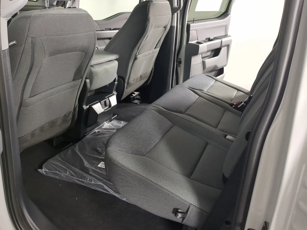 New 2026 AVALANCHE Ford XLT image 14