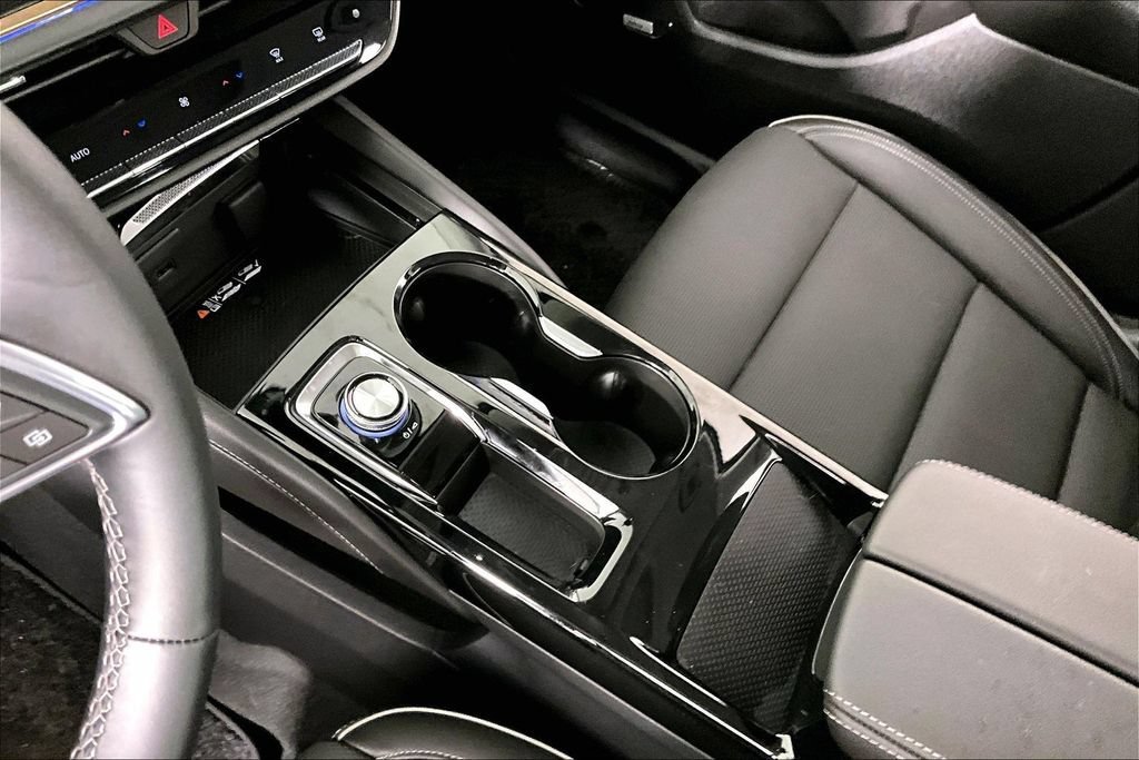 Certified Used 2024 Ebony Twilight Metallic Buick Avenir image 17