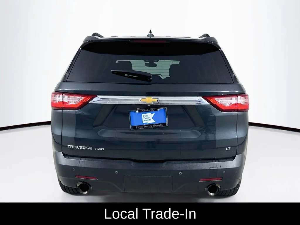 Used 2020 Graphite Metallic Chevrolet LT image 6