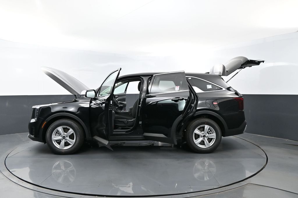 New 2026 Ebony Black Kia LX image 31