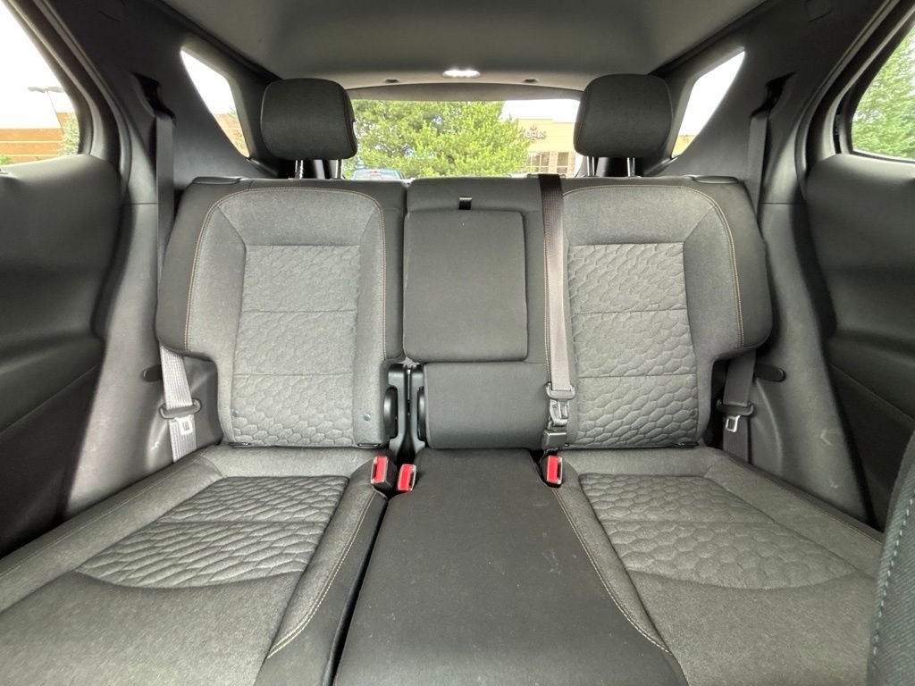 Used 2018 White Chevrolet LT image 29