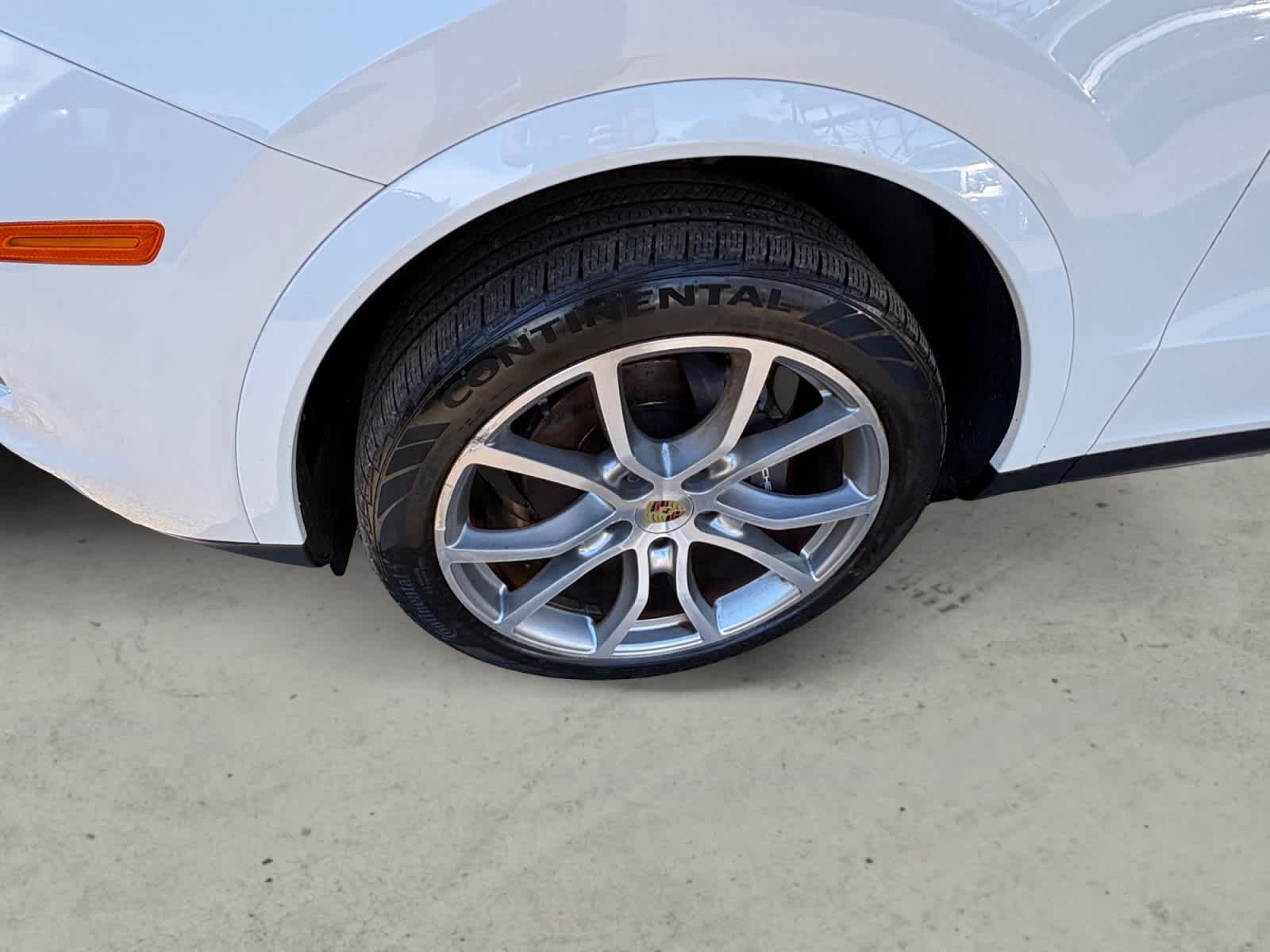Used 2019 White Porsche  image 10