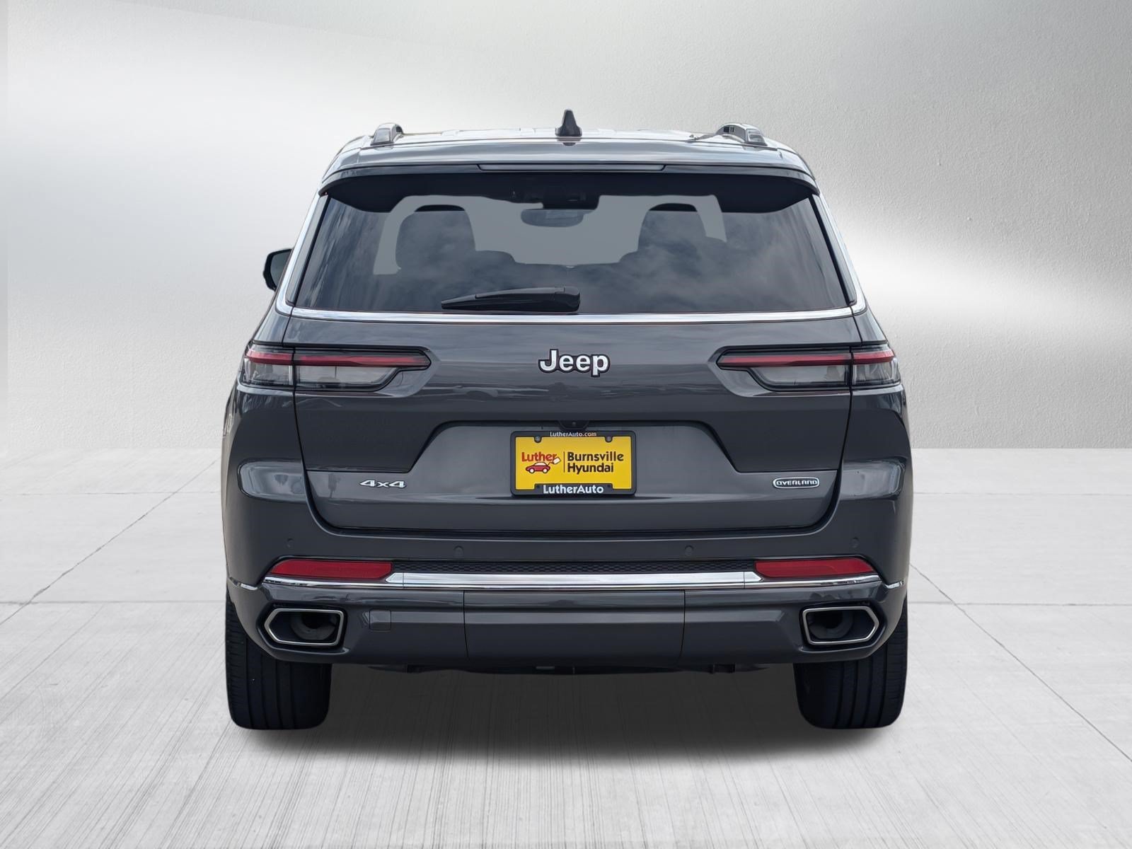 Used 2023 Baltic Gray Metallic Clearcoat Jeep Overland image 6