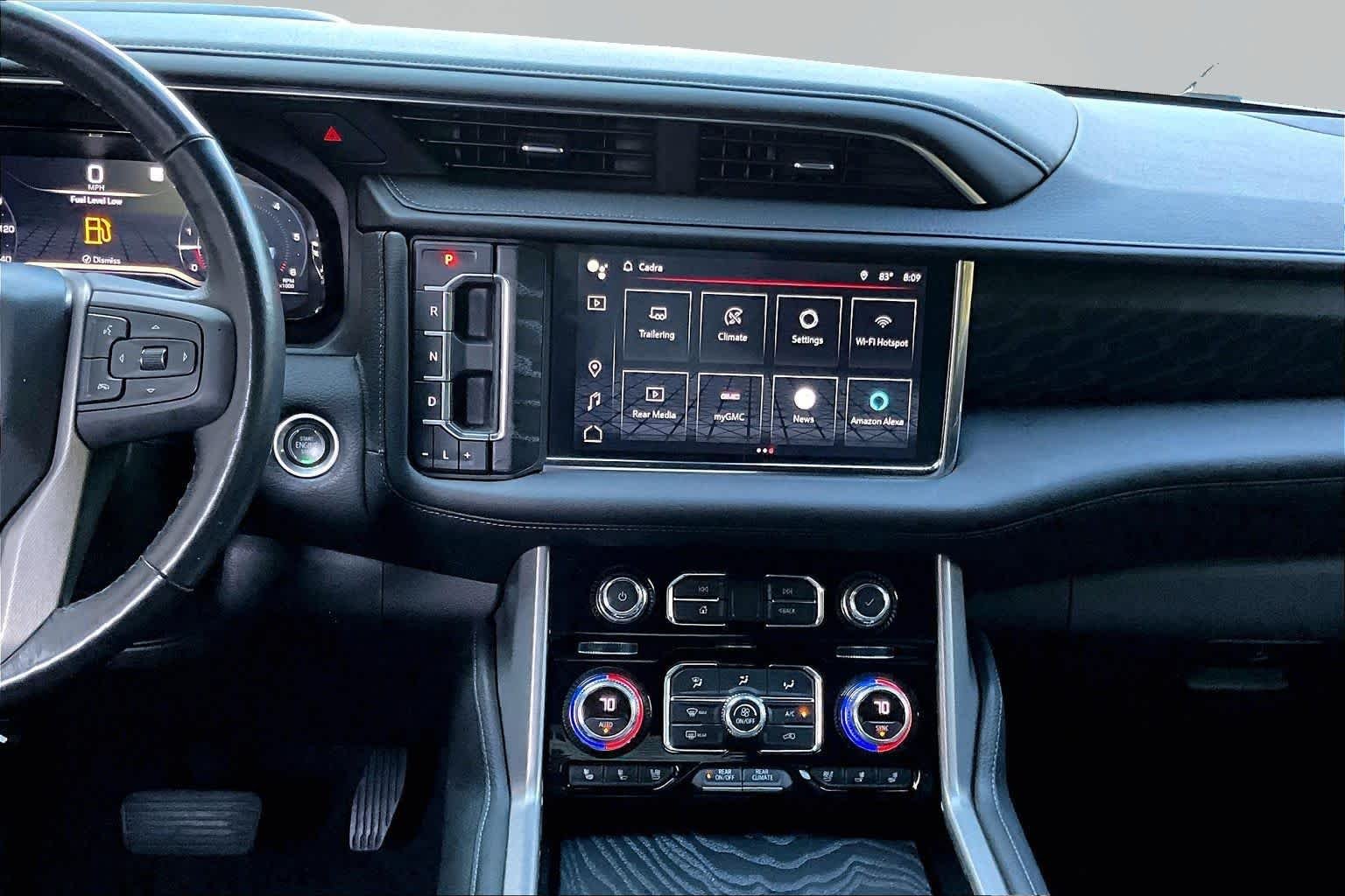 Used 2022 White Frost Tricoat GMC Denali image 7