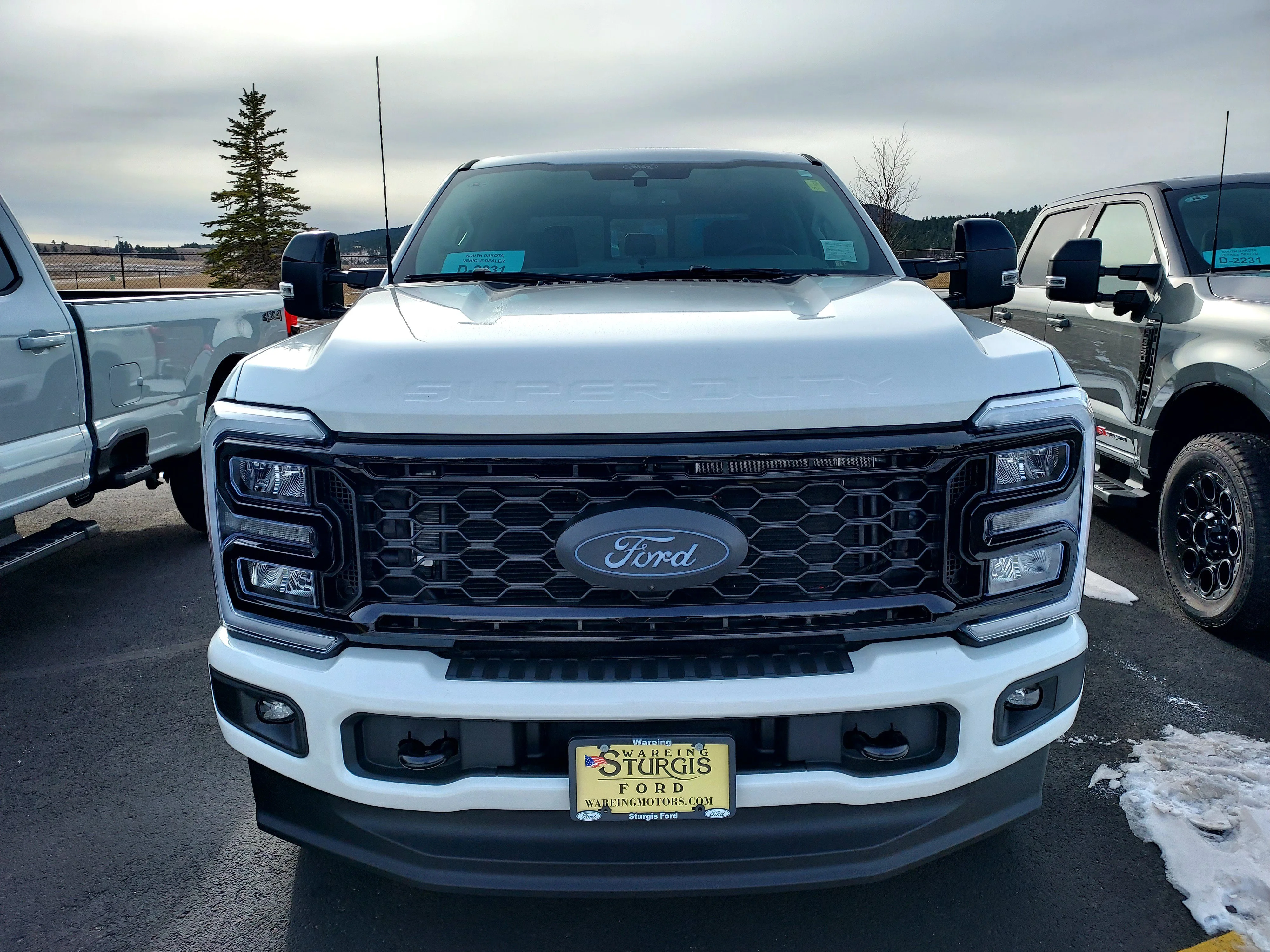 New 2026 Star White Metallic Tri-Coat Ford LARIAT image 11