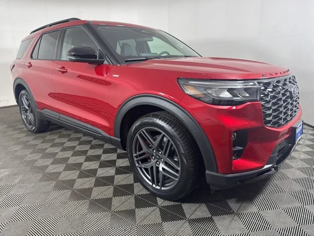 2026 Ford Explorer ST-LINE 4WD's photo