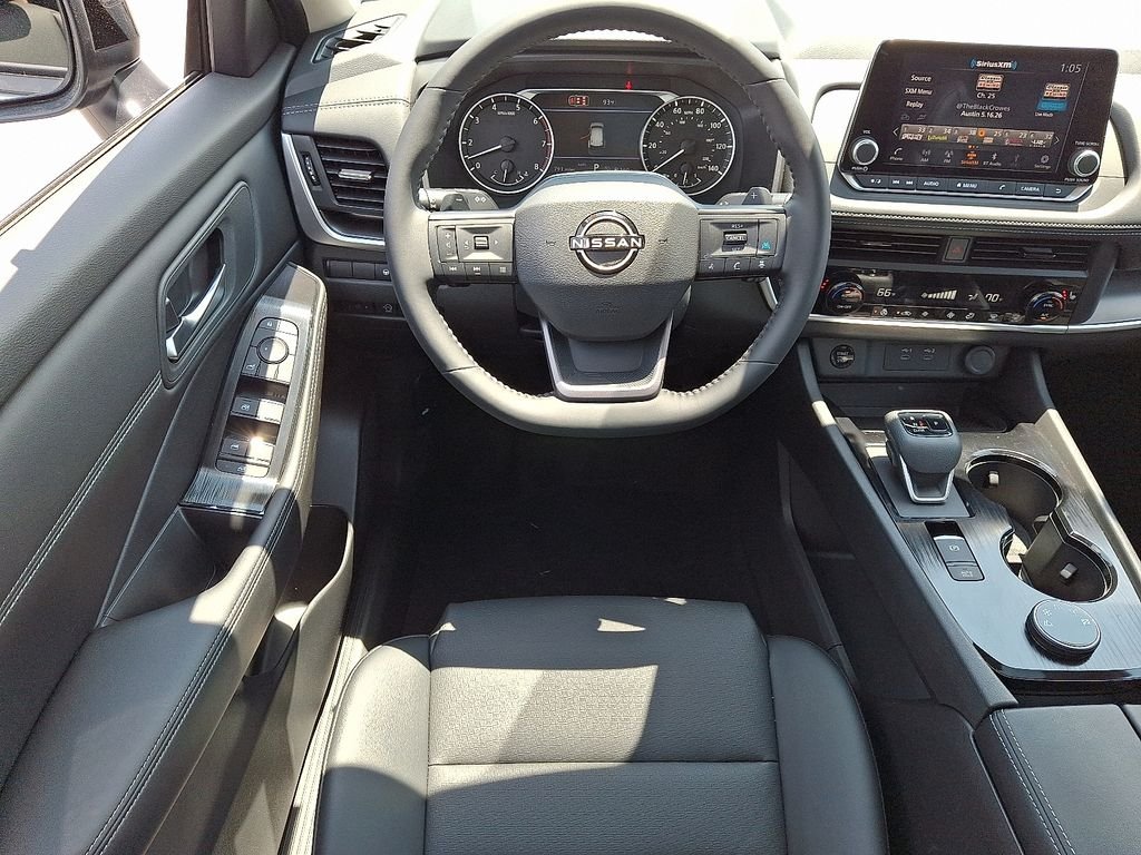 Used 2026 Gray Nissan Dark Armor image 12