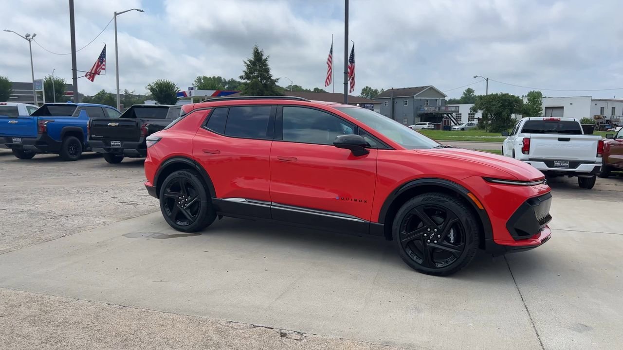 Used 2025 Chevrolet Equinox EV RS with VIN 3GN7DSRP8SS214350 for sale in Lebanon, OH