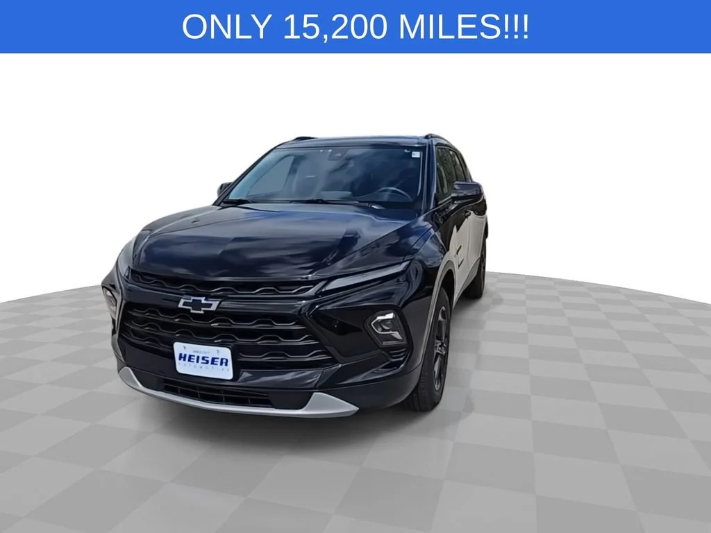 Used 2024 Black Chevrolet 2LT image 3
