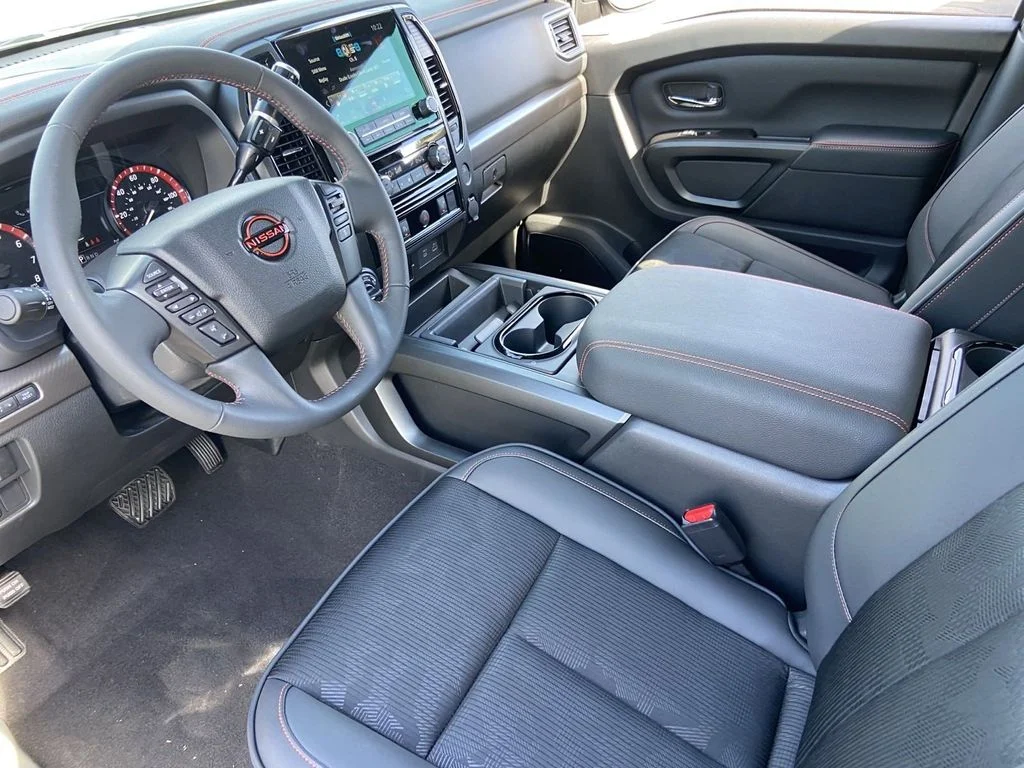 Used 2023 Black Nissan PRO-4X image 11