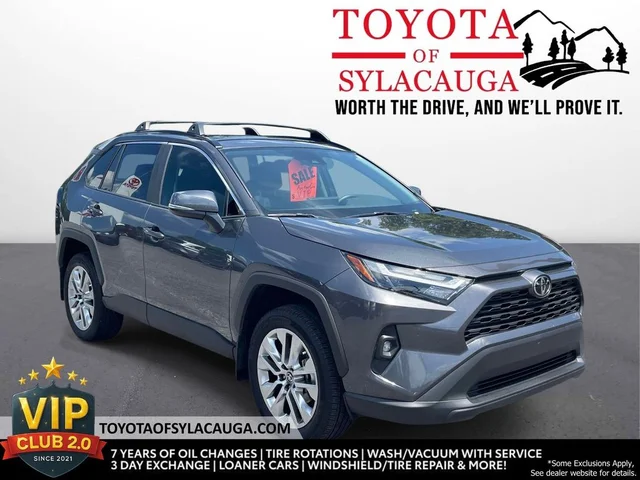 2025 Toyota RAV4 XLE Premium