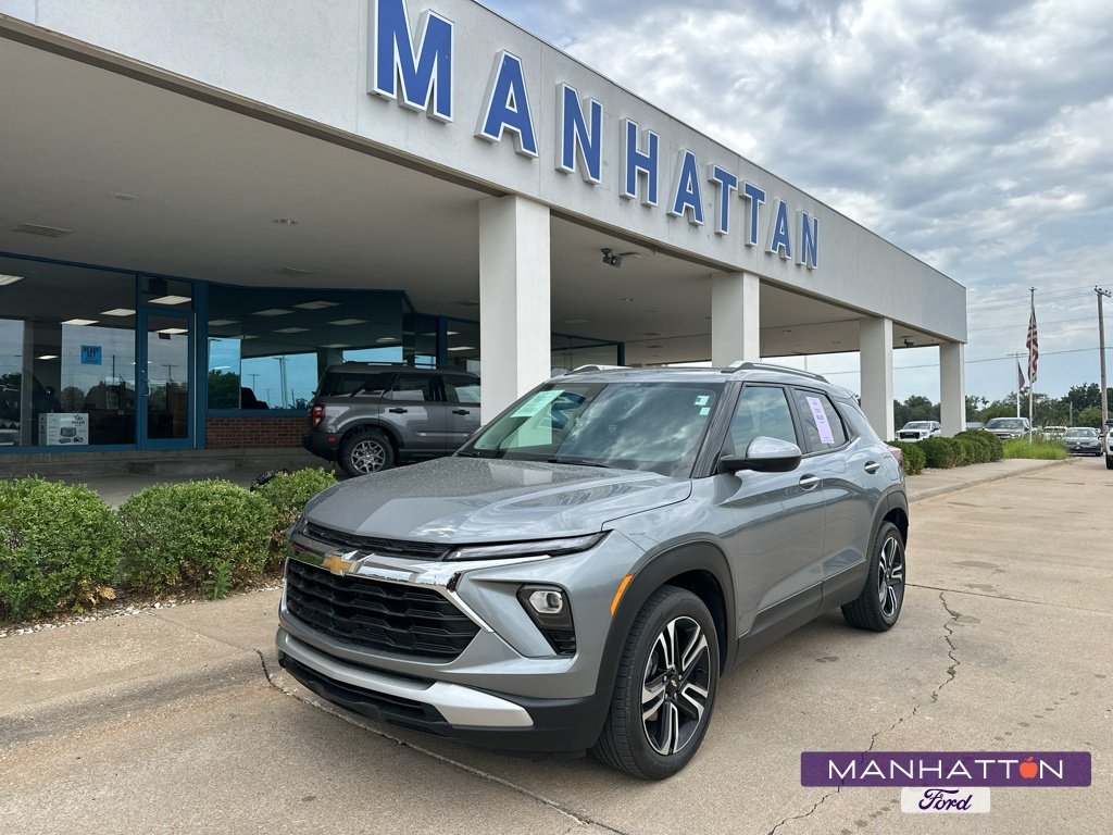 Used 2024 Sterling Gray Metallic Chevrolet LT image 1