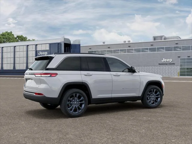 New 2026 Bright White Clearcoat Jeep  image 4