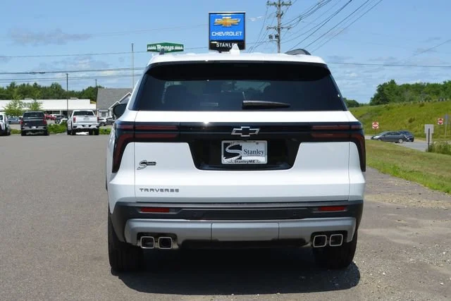 2026 Chevrolet Traverse LT - Photo 5