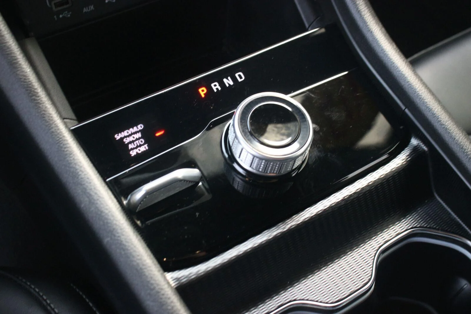 Used 2024 White Jeep Limited image 31