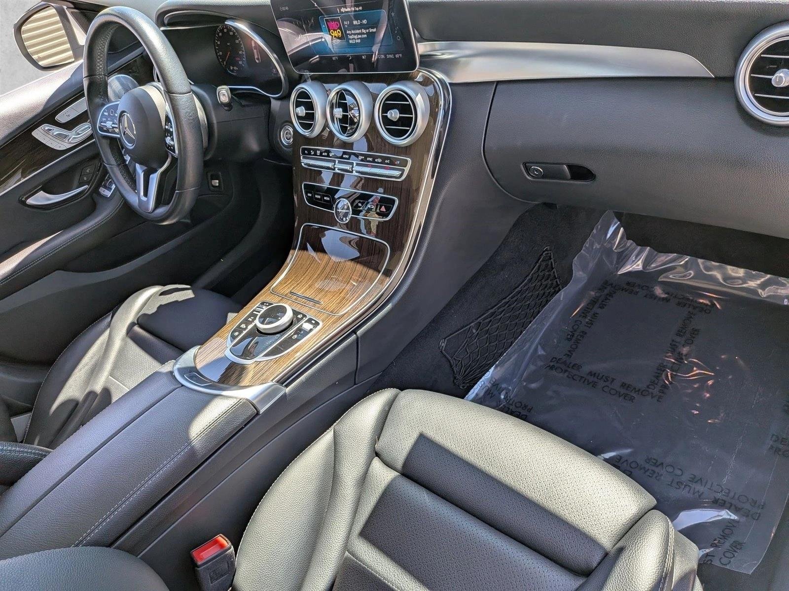 Used 2021 Designo Diamond White Metallic Mercedes-Benz C 300 image 21