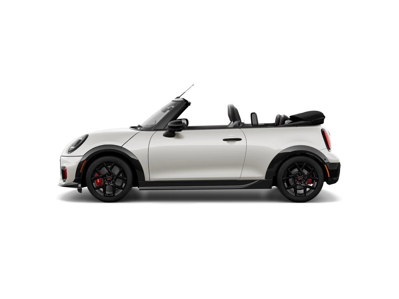 New 2026 Nanuq White Metallic MINI Iconic image 4