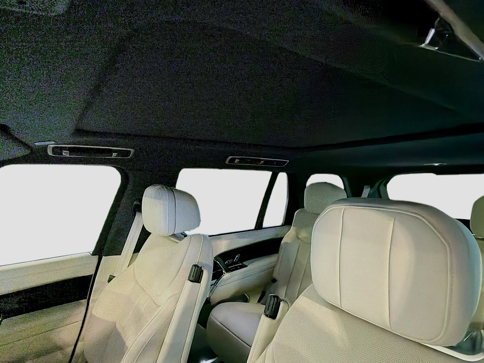 New 2026 British Racing Green LAND ROVER SE LWB 7-Seats / V8 image 26