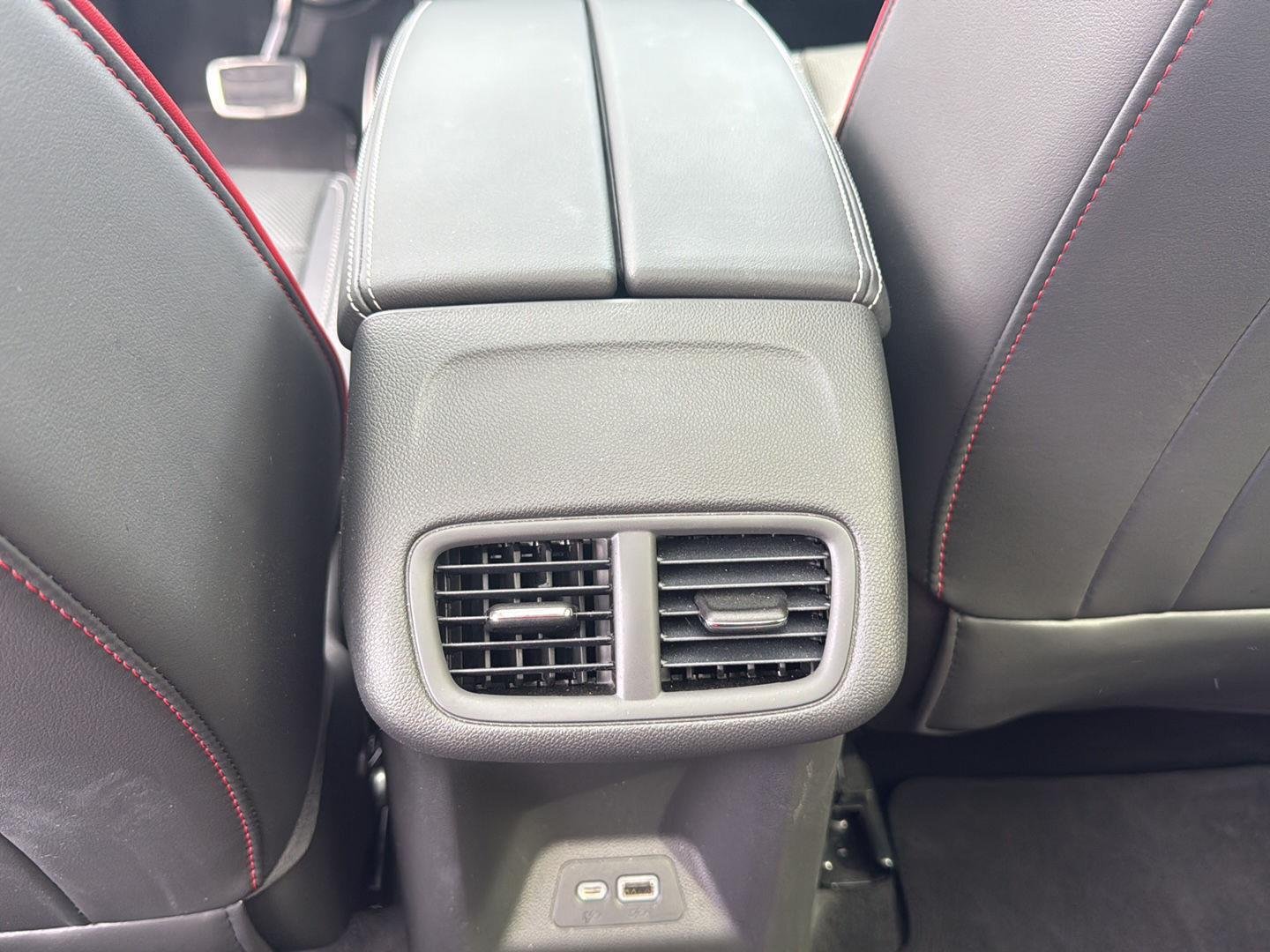 Used 2023 White Frost Tricoat Buick Essence image 20