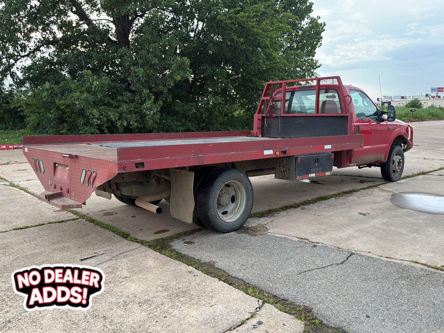 Used 2001 red Ford XL image 3
