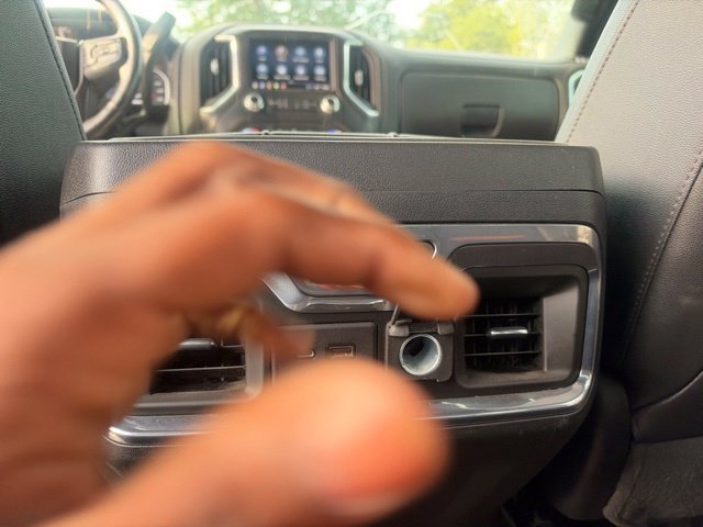 Used 2021 White GMC AT4 image 25