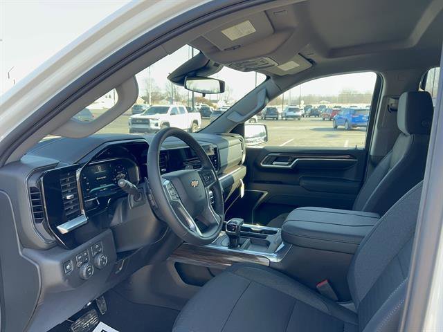 2026 Chevrolet Silverado 1500 LT - Photo 14