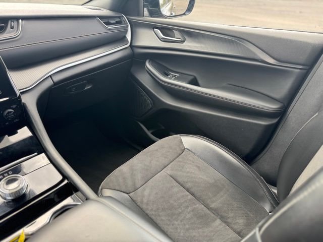 Used 2023 Gray Jeep Altitude X image 12