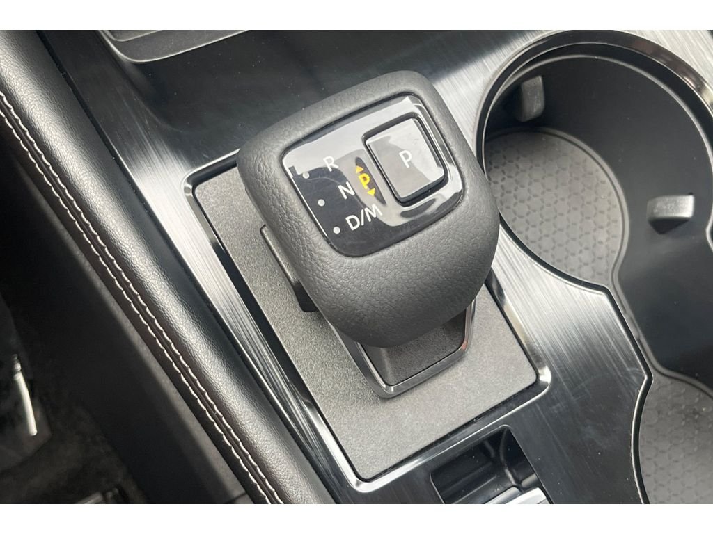 Used 2023 Caspian Blue Metallic Nissan SL image 32