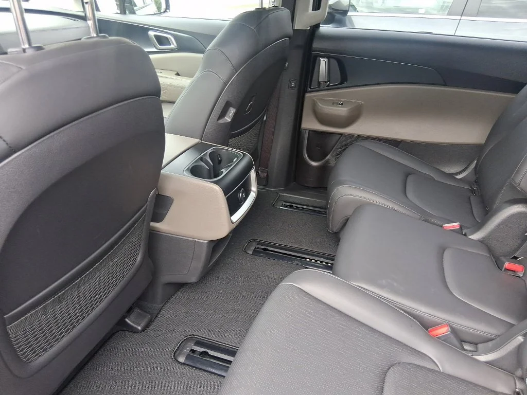 Used 2026 Gray Kia LXS image 16