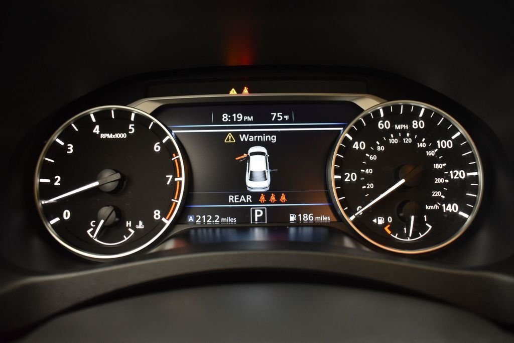 2023 Nissan Altima SR - Photo 7