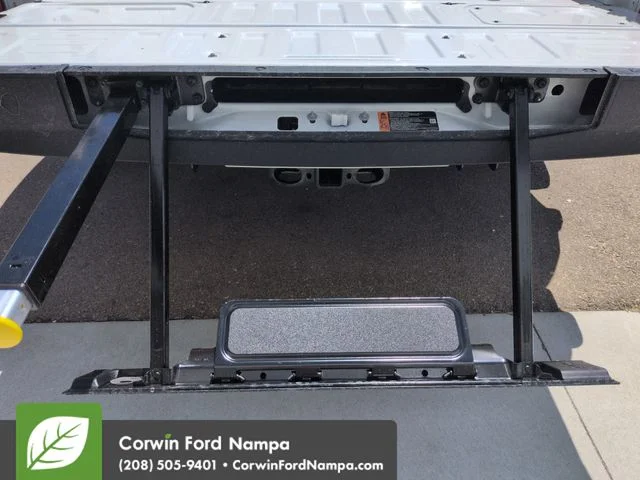 New 2026 Star White Metallic Tri-Coat Ford F-350® King Ranch® image 32