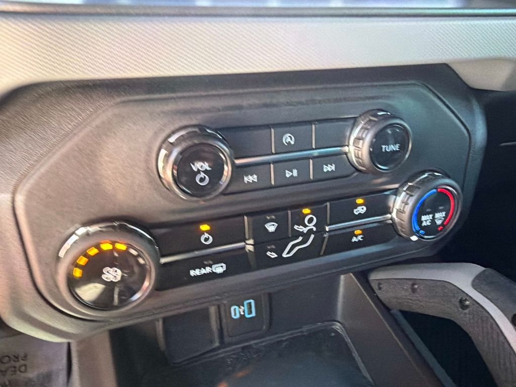 Used 2024 Red Ford Big Bend image 25