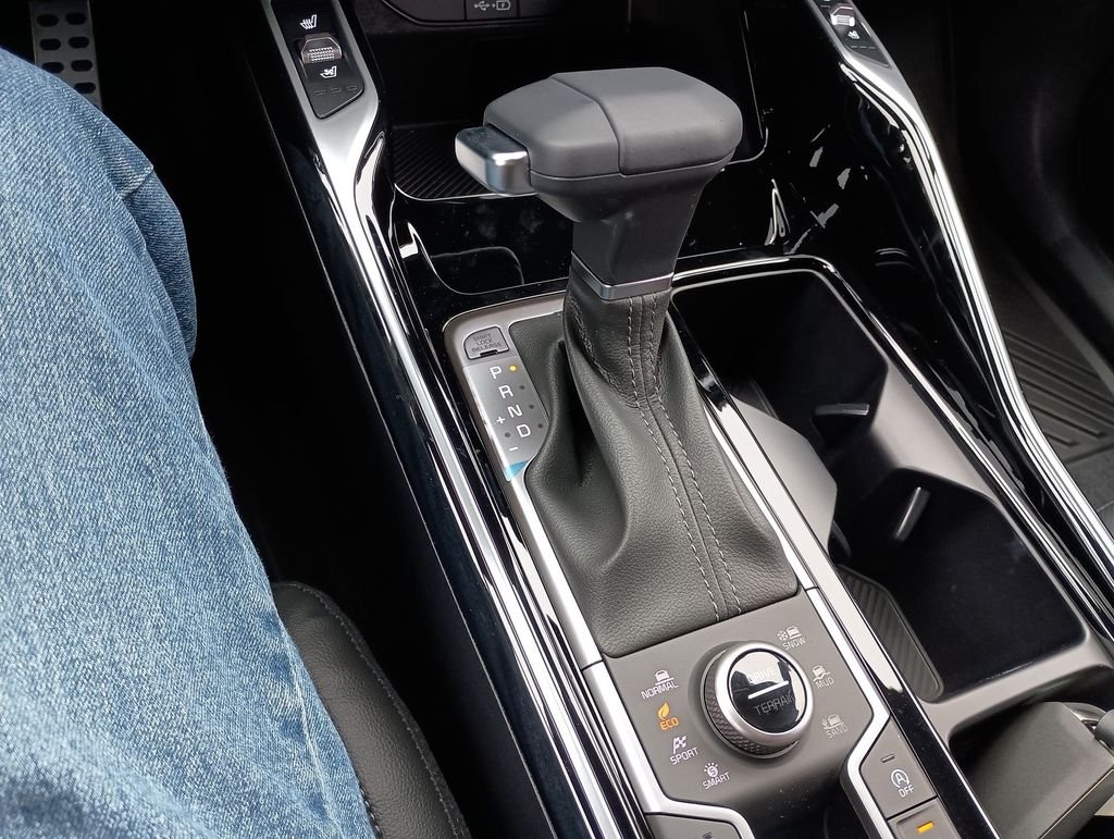 New 2026 Wolf Gray Kia X-Line SX Prestige AWD image 26