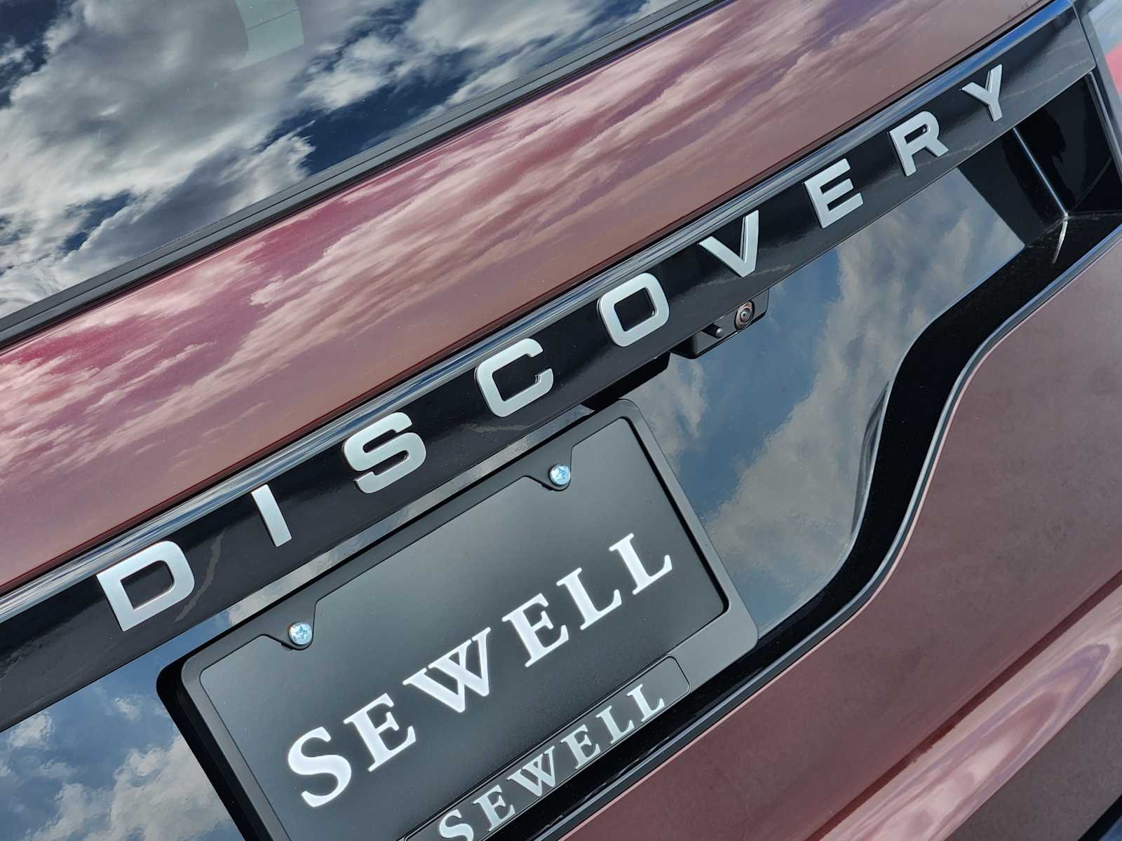 2026 Land Rover Discovery Gemini Edition - Photo 12